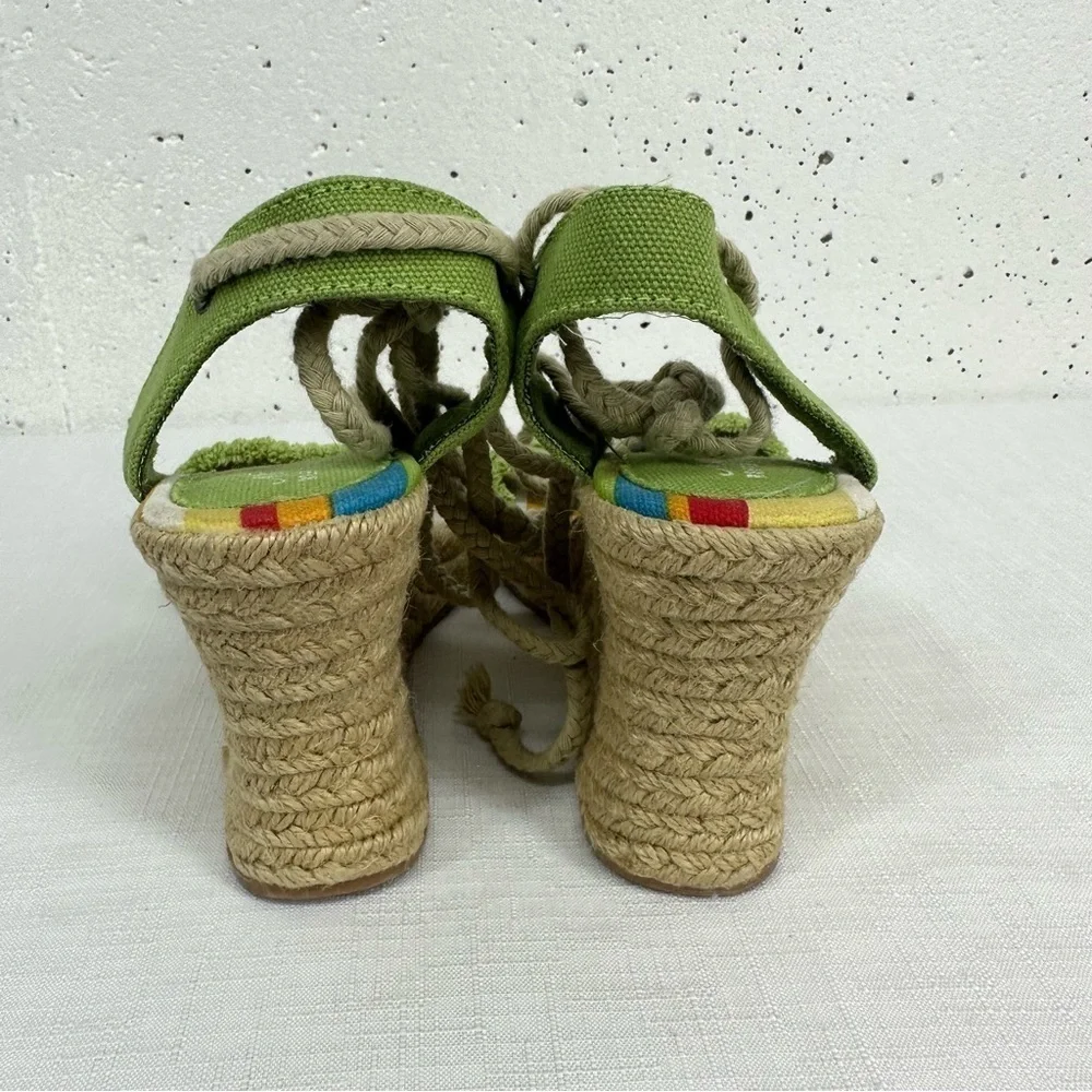 Natural Reflections Women's size 6 Lime Green Espadrille Wedge Sandals